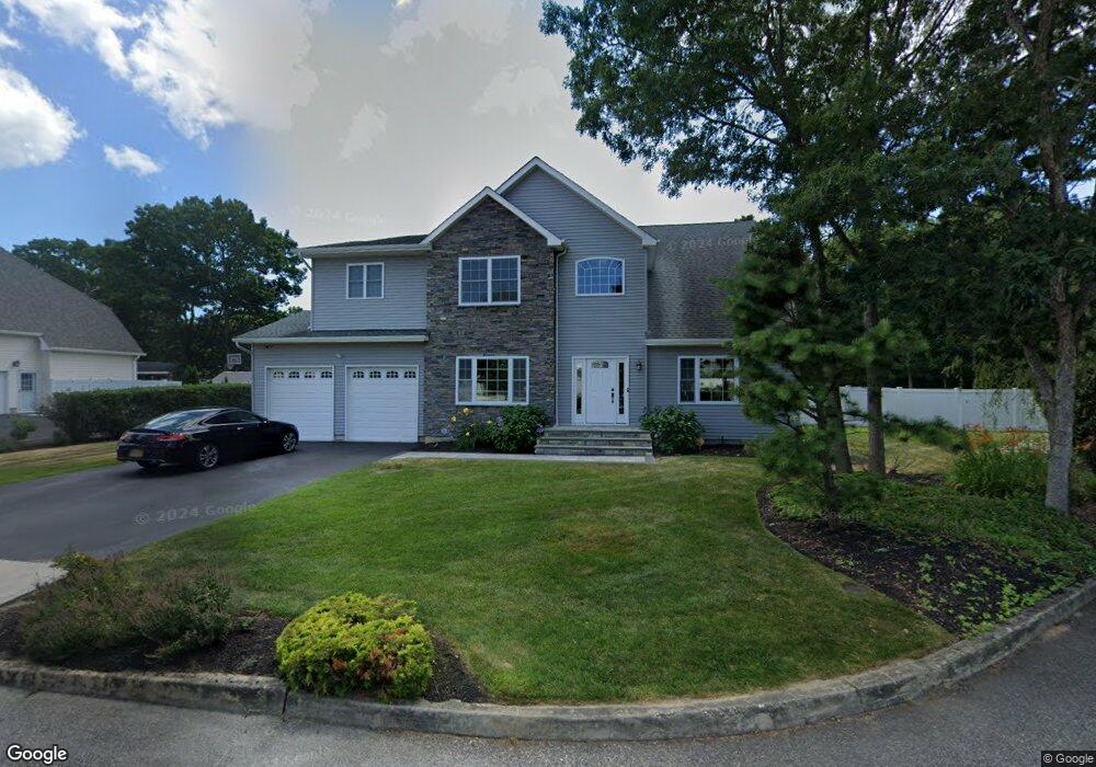 888 Waverly Ave, Holtsville, NY 11742 - photo 1