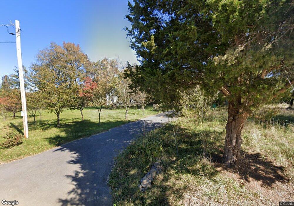 424 Sandpiper Ln, Shepherdstown, WV 25443 - photo 1