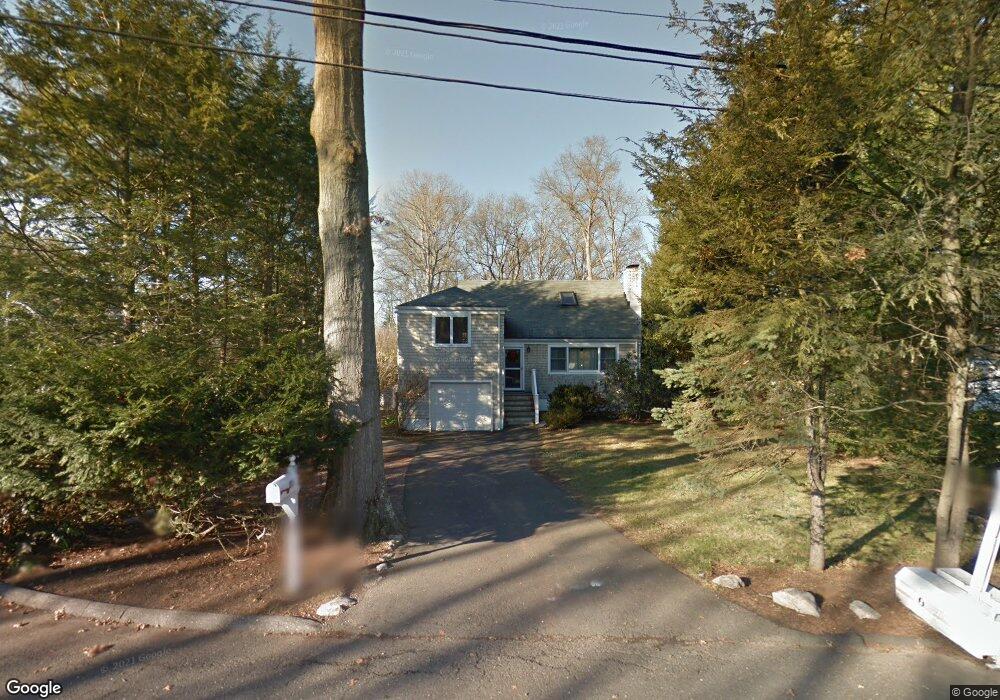 21 Reichert Cir, Westport, CT 06880 - photo 1