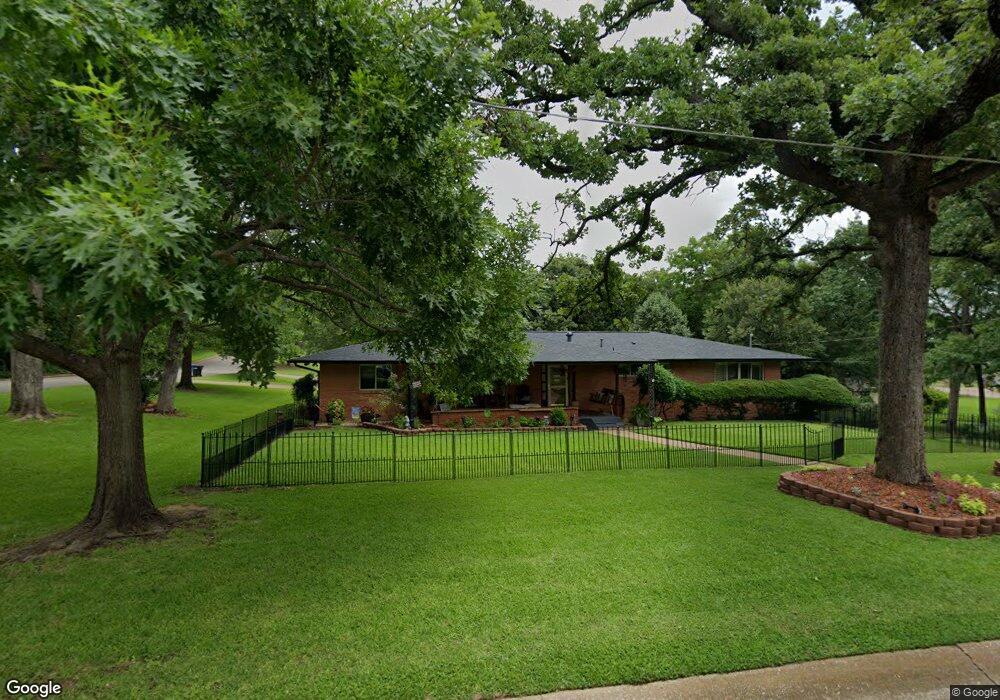 900 S Maurice Ave, Denison, TX 75020 - photo 1