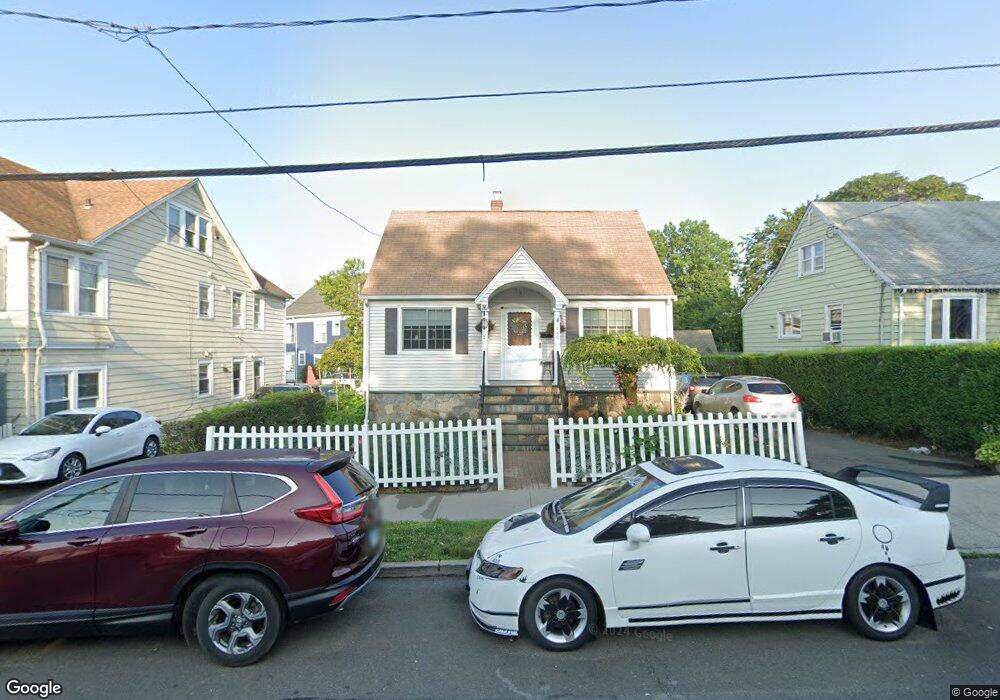 185 Lockwood Ave, Stamford, CT 06902 - photo 1