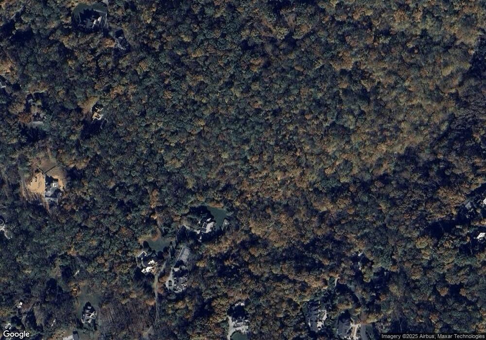 7996 Georgetown Pike, McLean, VA 22102 - photo 1