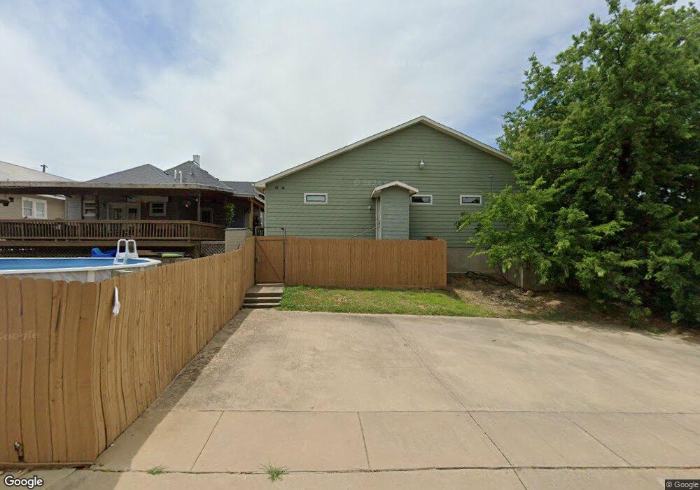 115 W College St, Sherman, TX 75090 - photo 1