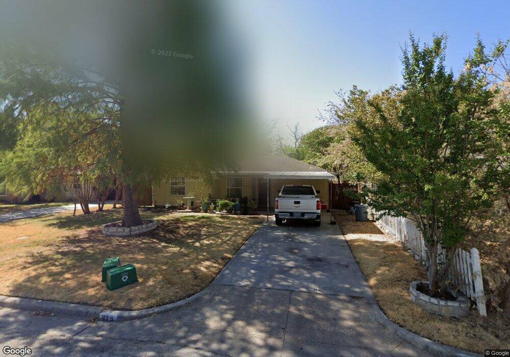 813 Apache Trace, Grand Prairie, TX 75051 - photo 1