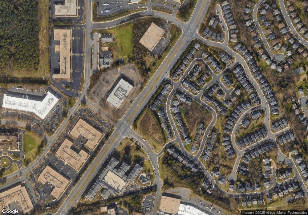 13860 Rembrandt Way, Chantilly, VA 20151 - photo 1