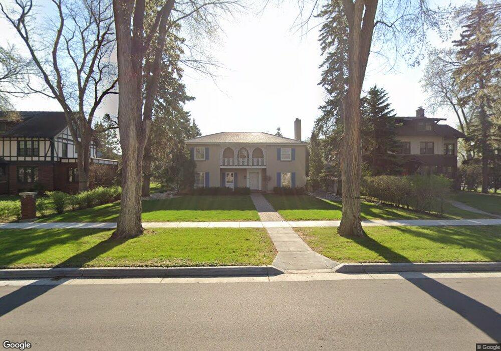 1216 9th St S, Fargo, ND 58103 - photo 1