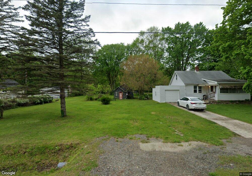 2197 Disch St, Flushing, MI 48433 - photo 1