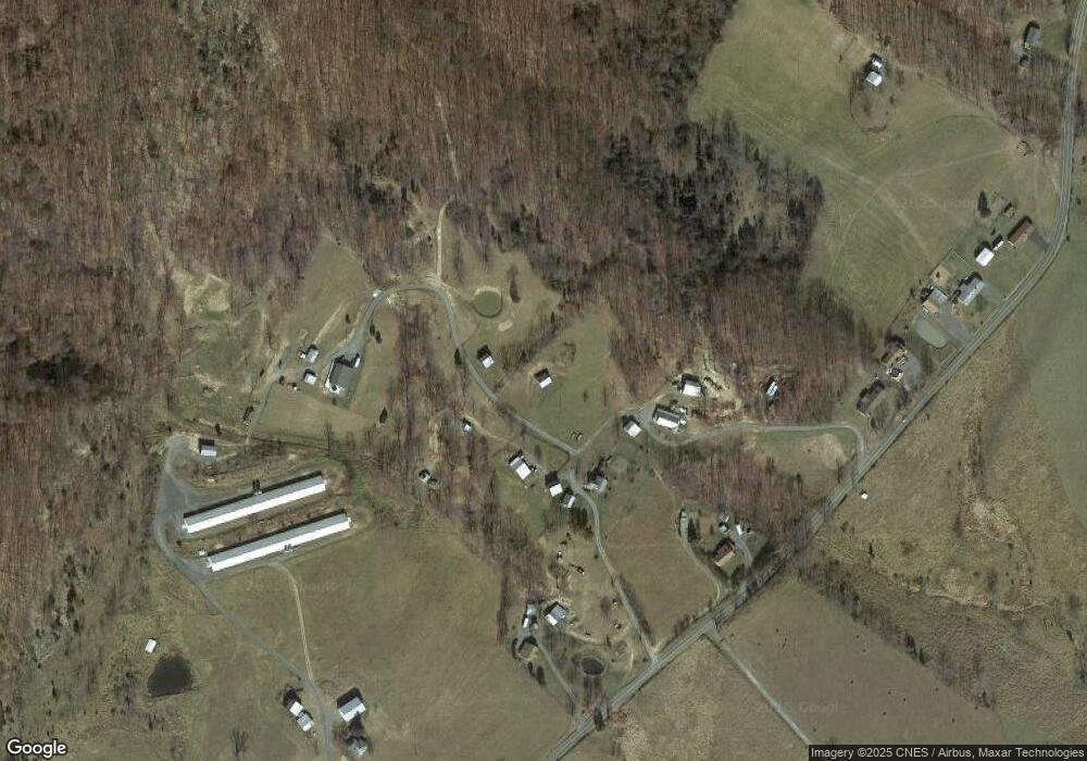 32 Petes Landing Dr, Maysville, WV 26833 - photo 1