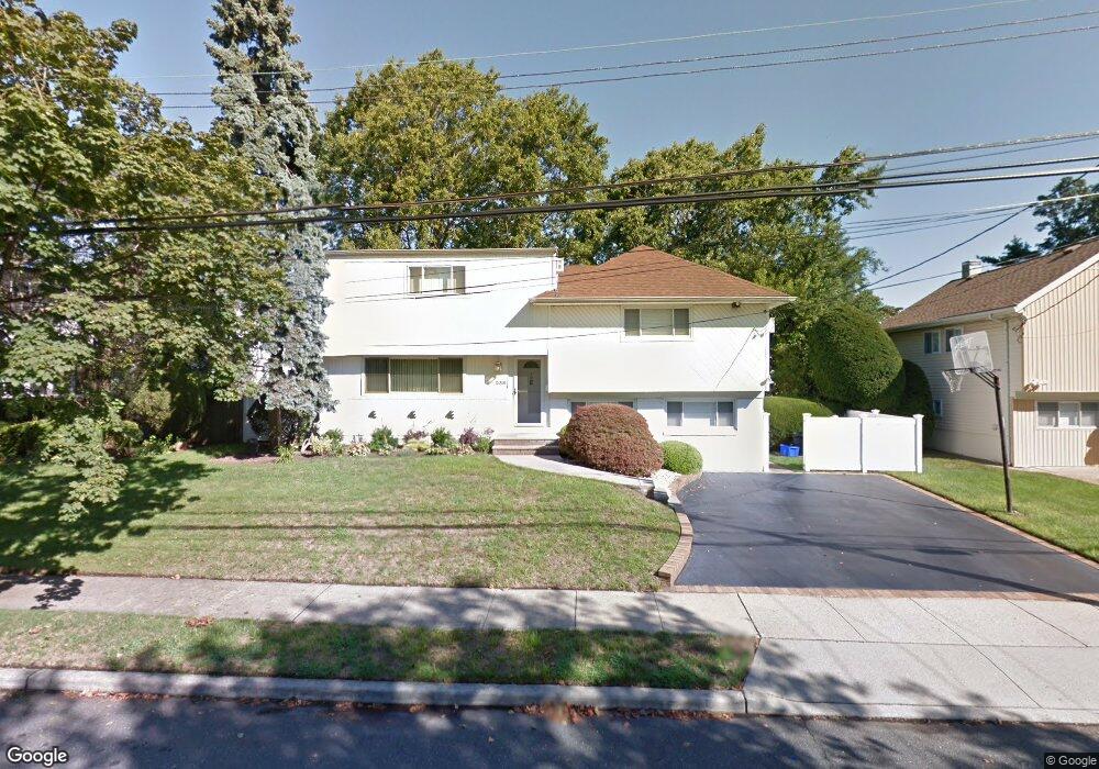 238 E Lexington Ave, Oceanside, NY 11572 - photo 1