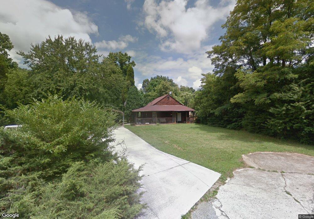 128 Pamplin Dr, Madison Heights, VA 24572 - photo 1