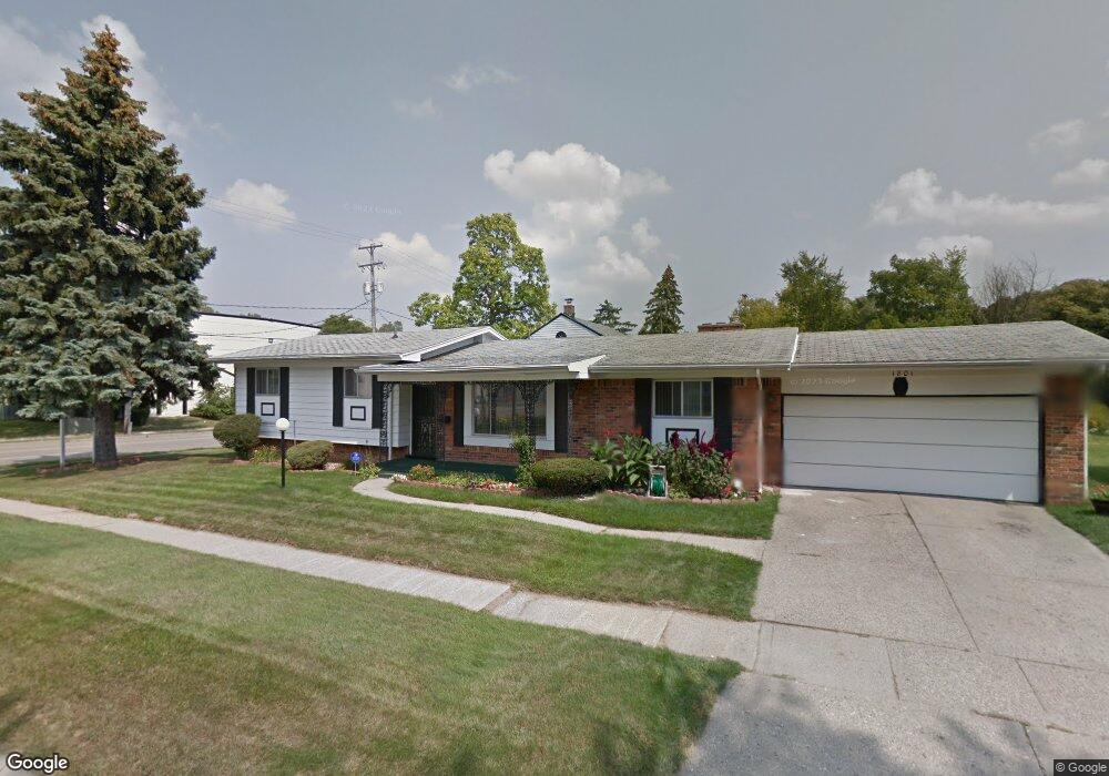 1801 Chelan St, Flint, MI 48503 - photo 1