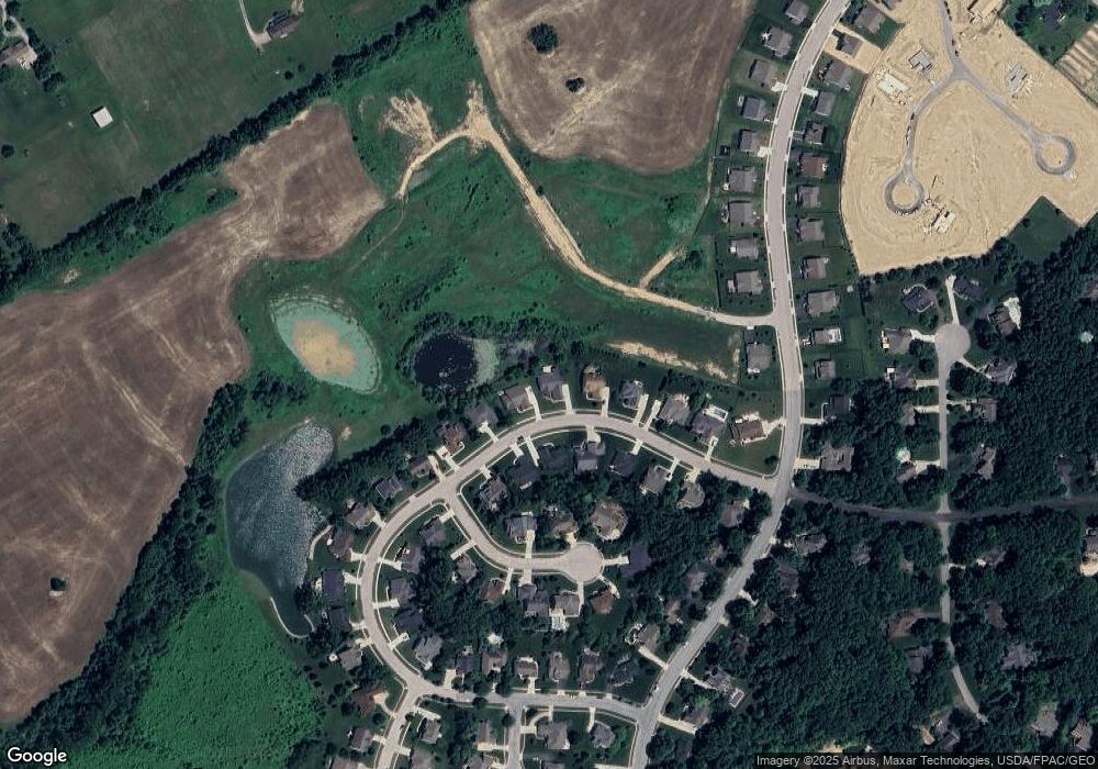 10675 Laguna Cir, Plain City, OH 43064 - photo 1