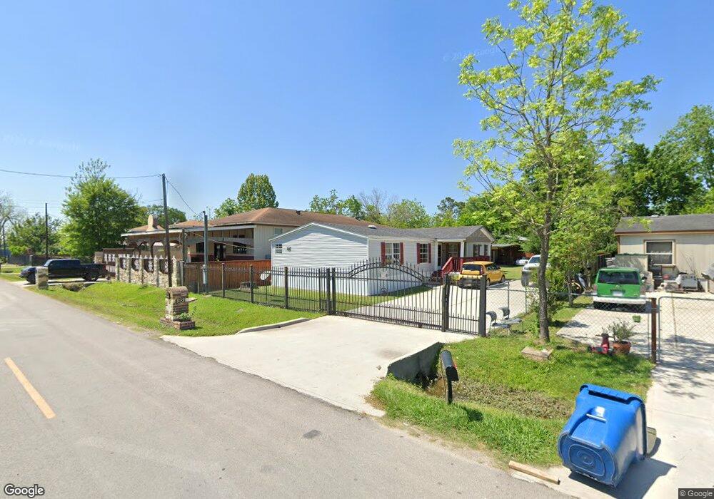 4921 Van Zandt St, Houston, TX 77093 - photo 1