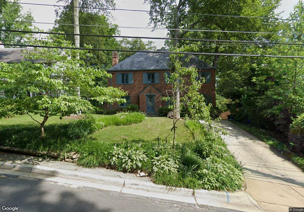 3207 Rolling Rd, Chevy Chase, MD 20815 - photo 1