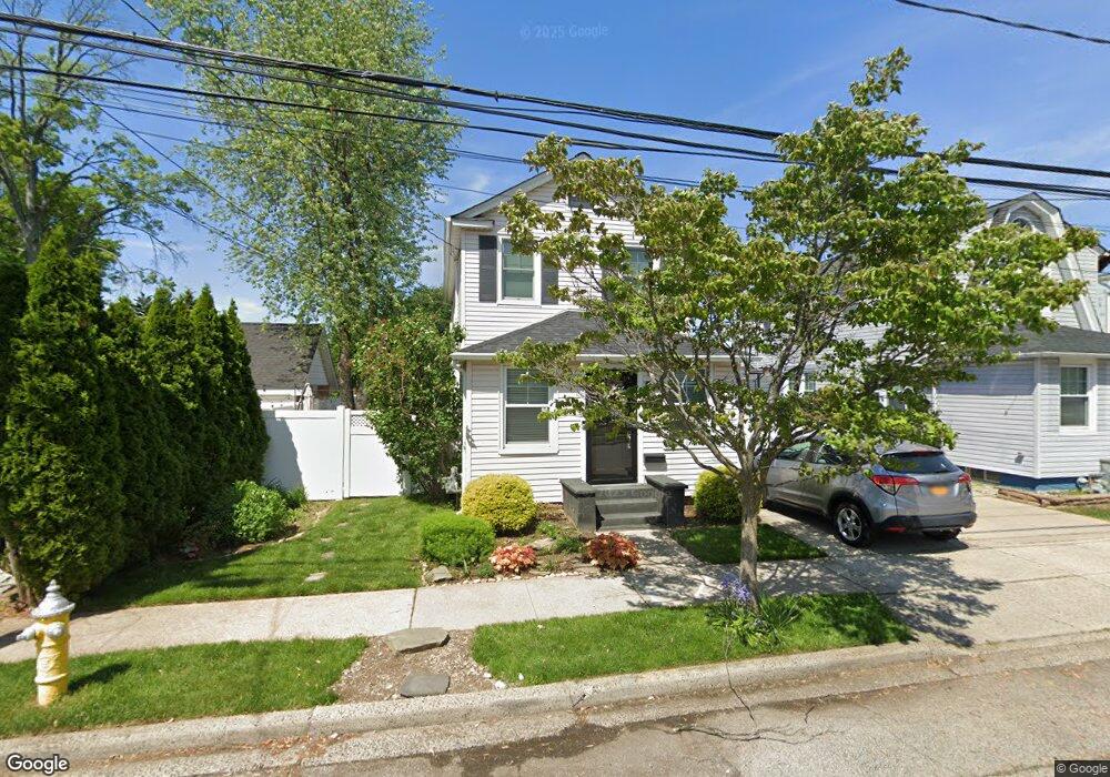 149 Monroe St, Franklin Square, NY 11010 - photo 1