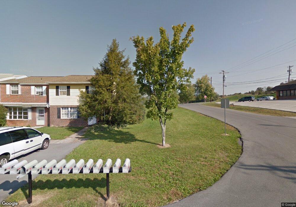 3430 Gregway Dr, Chambersburg, PA 17202 - photo 1