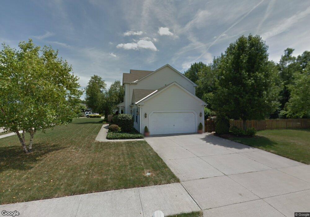 26991 Valeside Ln, Olmsted Falls, OH 44138 - photo 1