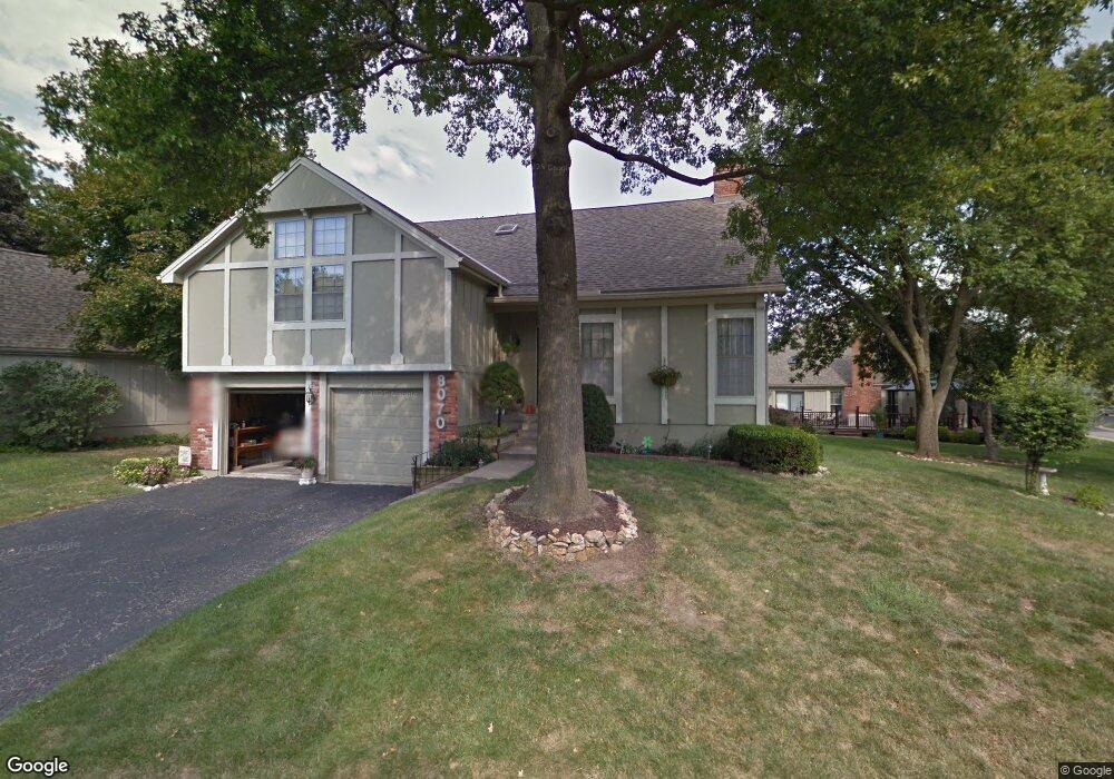 8070 Monrovia St, Lenexa, KS 66215 - photo 1