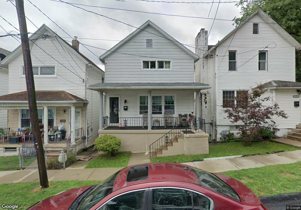 1725 Hawthorne St, Scranton, PA 18504 - photo 1