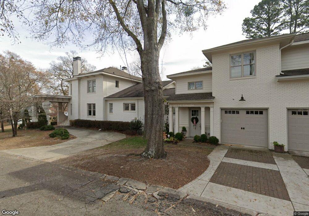 1023 Green Street Cir, Gainesville, GA 30501 - photo 1