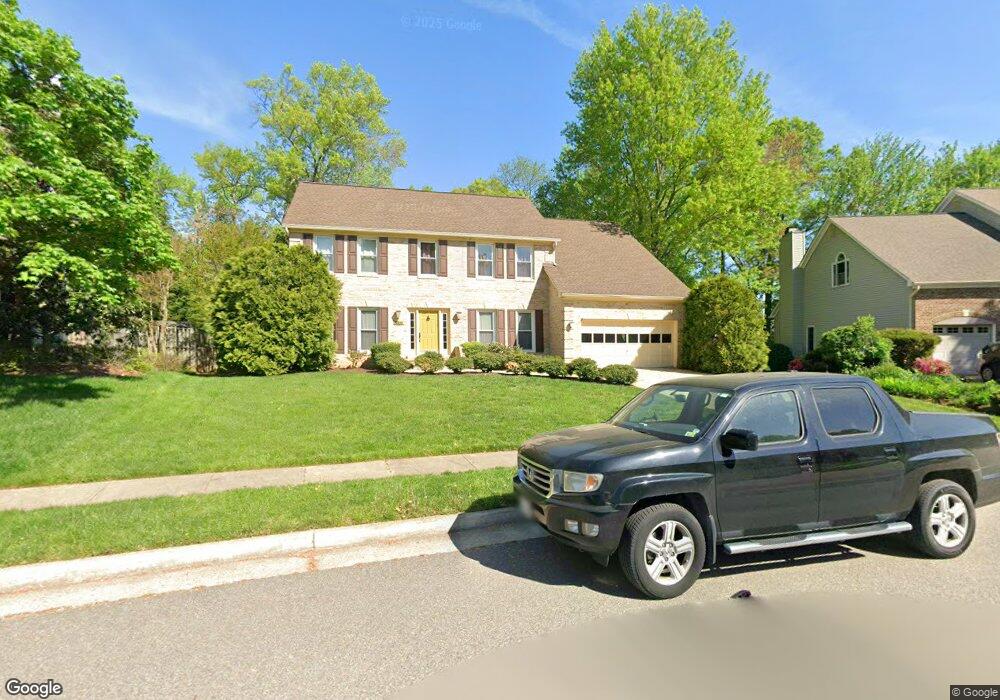 8308 Rampart Ct, Alexandria, VA 22308 - photo 1