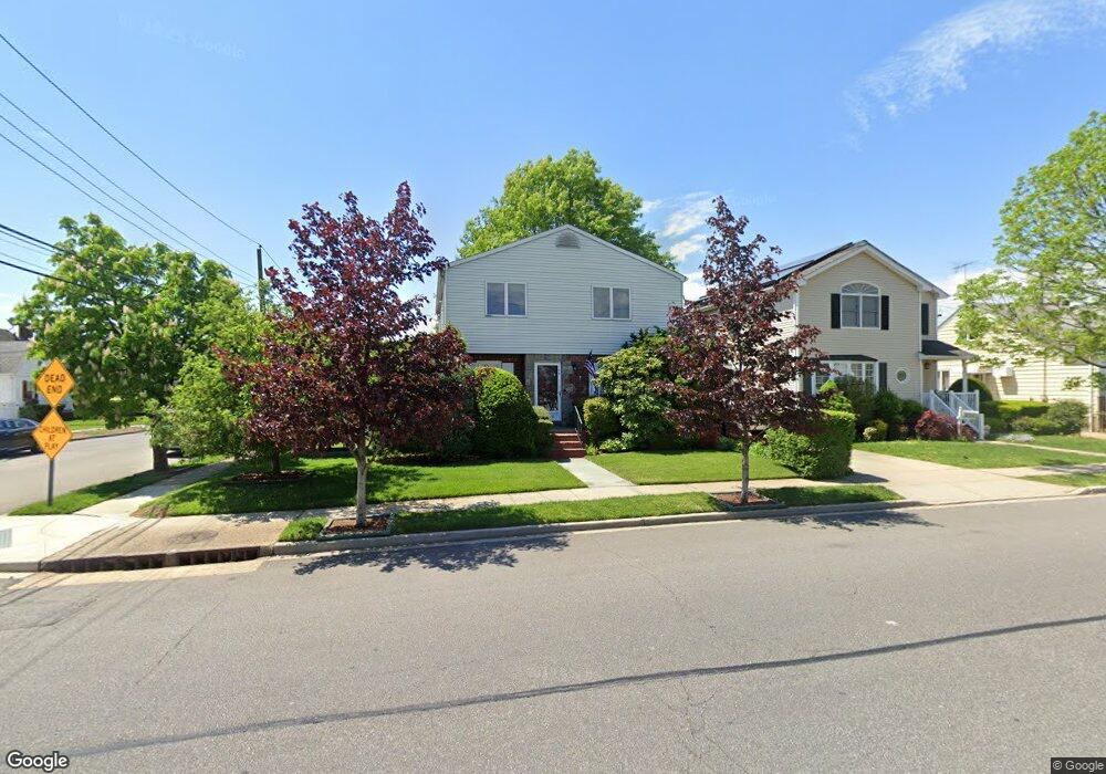 166 Scherer Blvd, Franklin Square, NY 11010 - photo 1