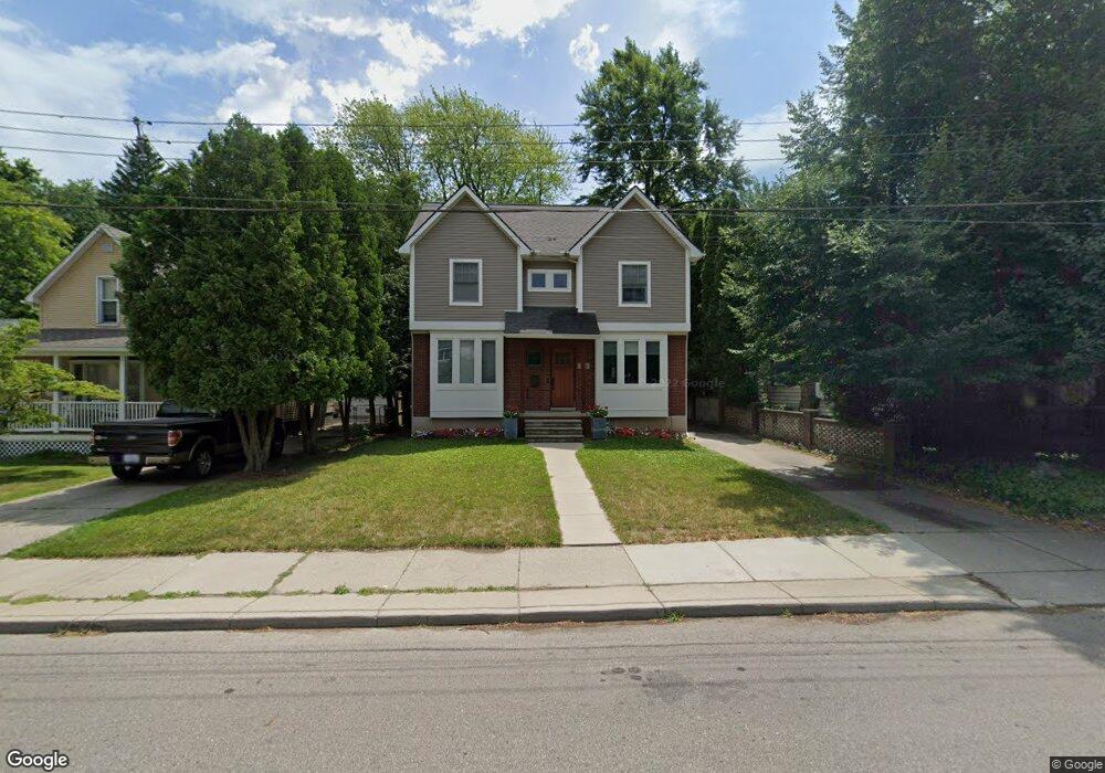 336 Ridge Rd, Grosse Pointe Farms, MI 48236 - photo 1