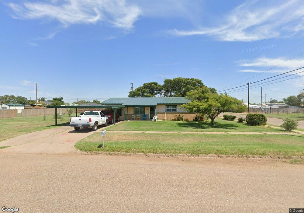 700 W 26th St, Plainview, TX 79072 - photo 1