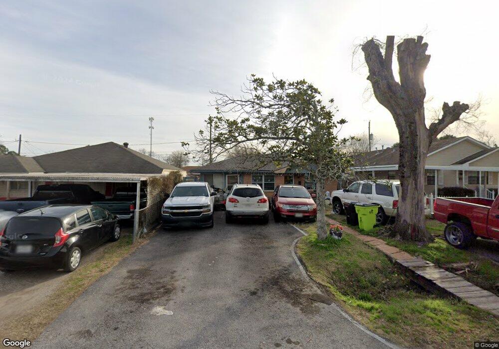 922 Avenue D, Rosenberg, TX 77471 - photo 1