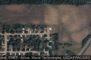 215 2nd St NE, Clarks Grove, MN 56016