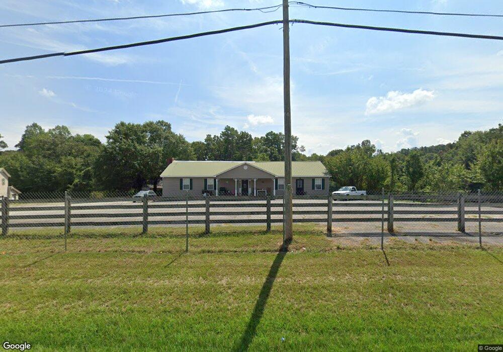 1407 Royston Hwy, Hartwell, GA 30643 - photo 1