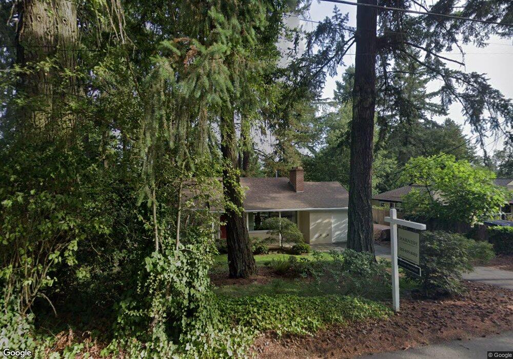 1725 S Shore Blvd, Lake Oswego, OR 97034 - photo 1