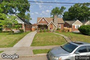 6613 Highland Ave, Cincinnati, OH 45236