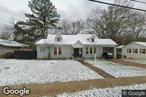 107 W Oxford St, Pontotoc, MI 38863