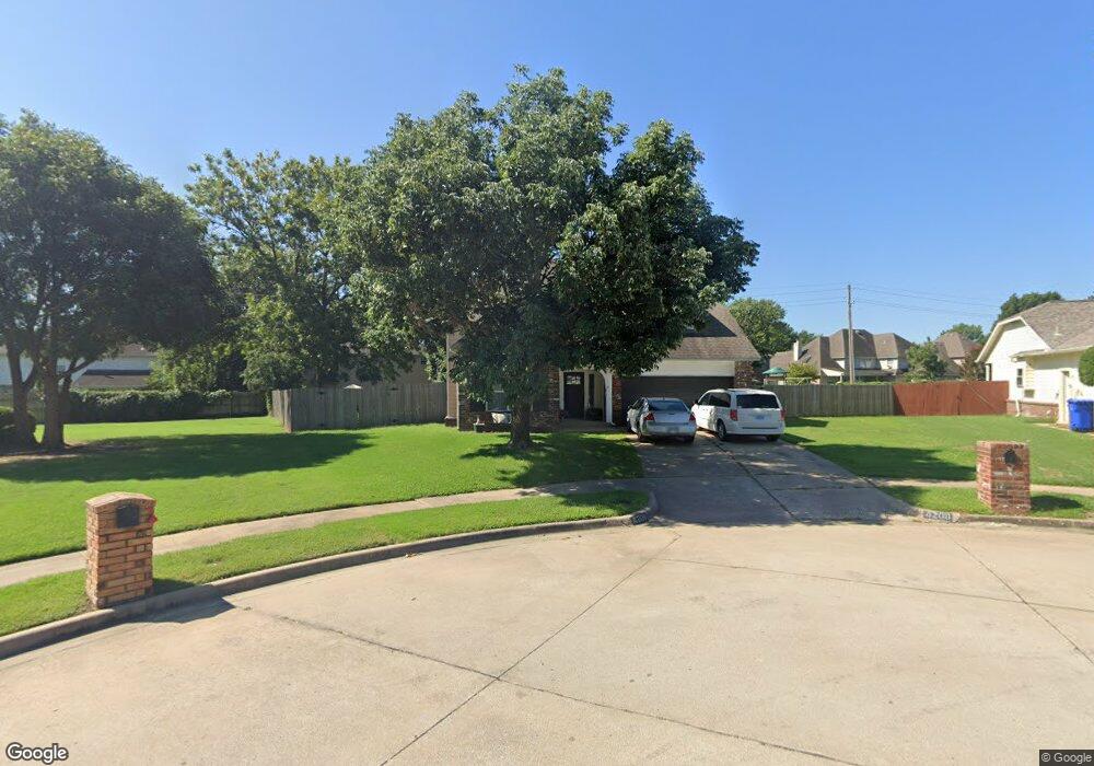4208 S Chestnut Ct, Broken Arrow, OK 74011 - photo 1