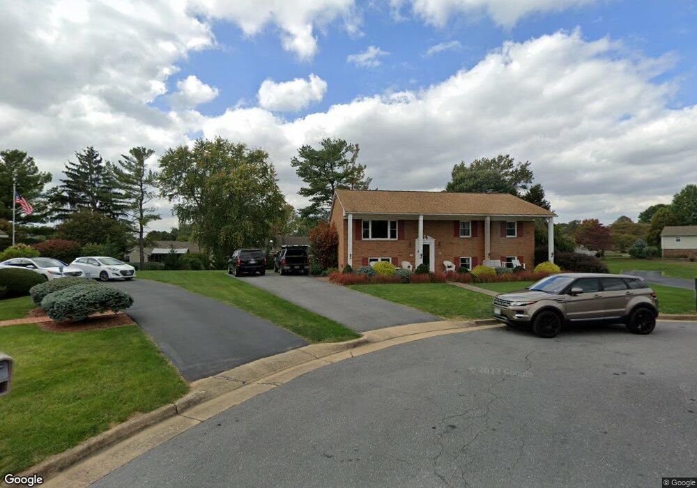 1021 Robin Ct, Harrisonburg, VA 22802 - photo 1