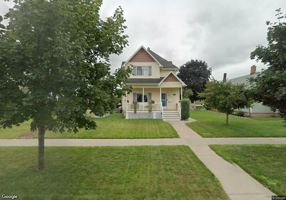 1109 14th St, Menominee, MI 49858 - photo 1