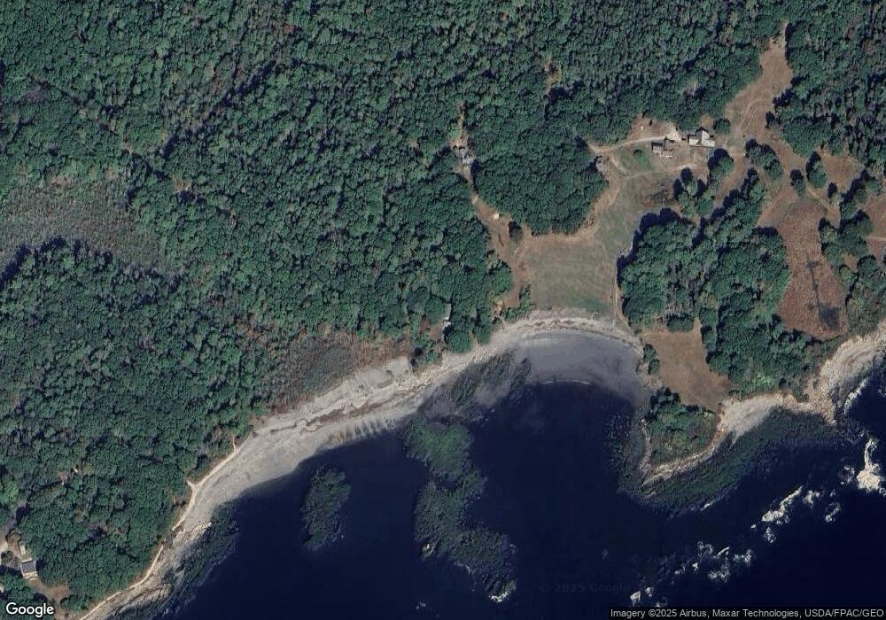 51 Pocahontas Rd, Kittery Point, ME 03905 - photo 1