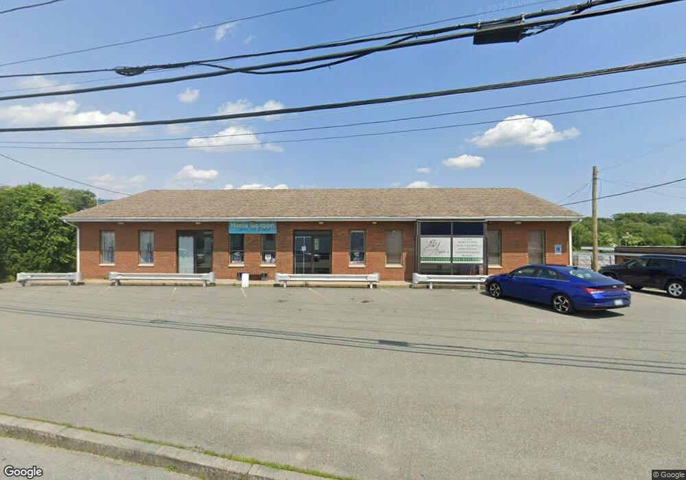 10 Budlong Rd, Cranston, RI 02920 - photo 1