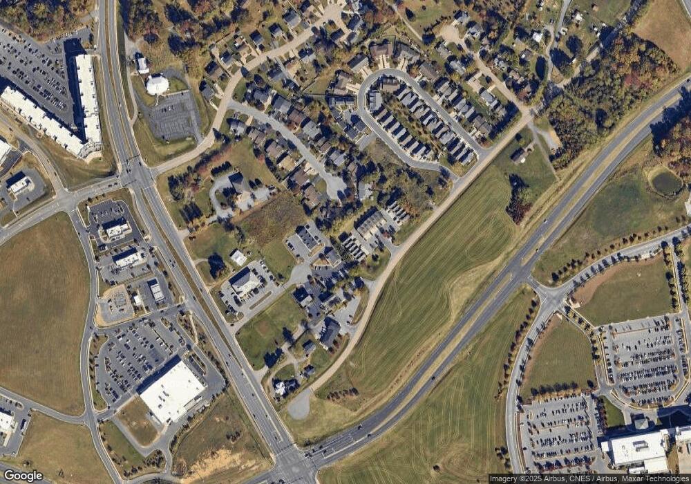 2461 Twin Gables Ct, Harrisonburg, VA 22801 - photo 1