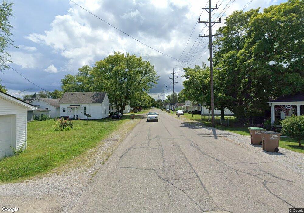 N Mapleton St, Columbus, IN 47201 - photo 1