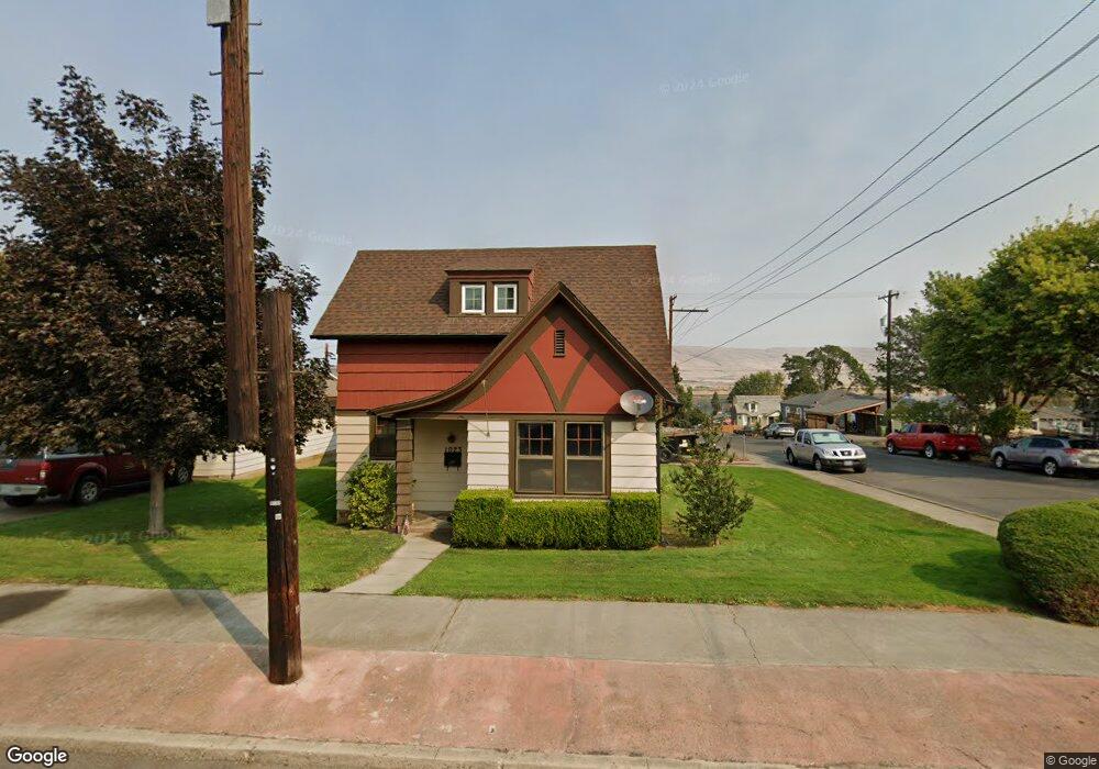 1023 E 11th St, the Dalles, OR 97058 - photo 1