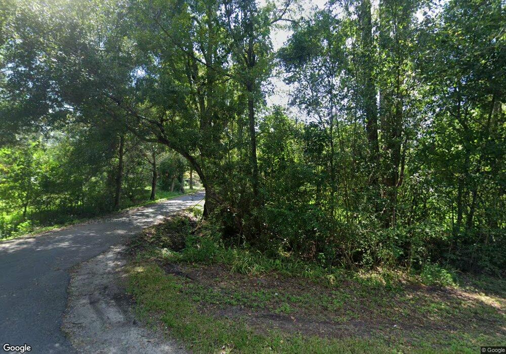 114 Cedar Ave, Brunswick, GA 31525 - photo 1