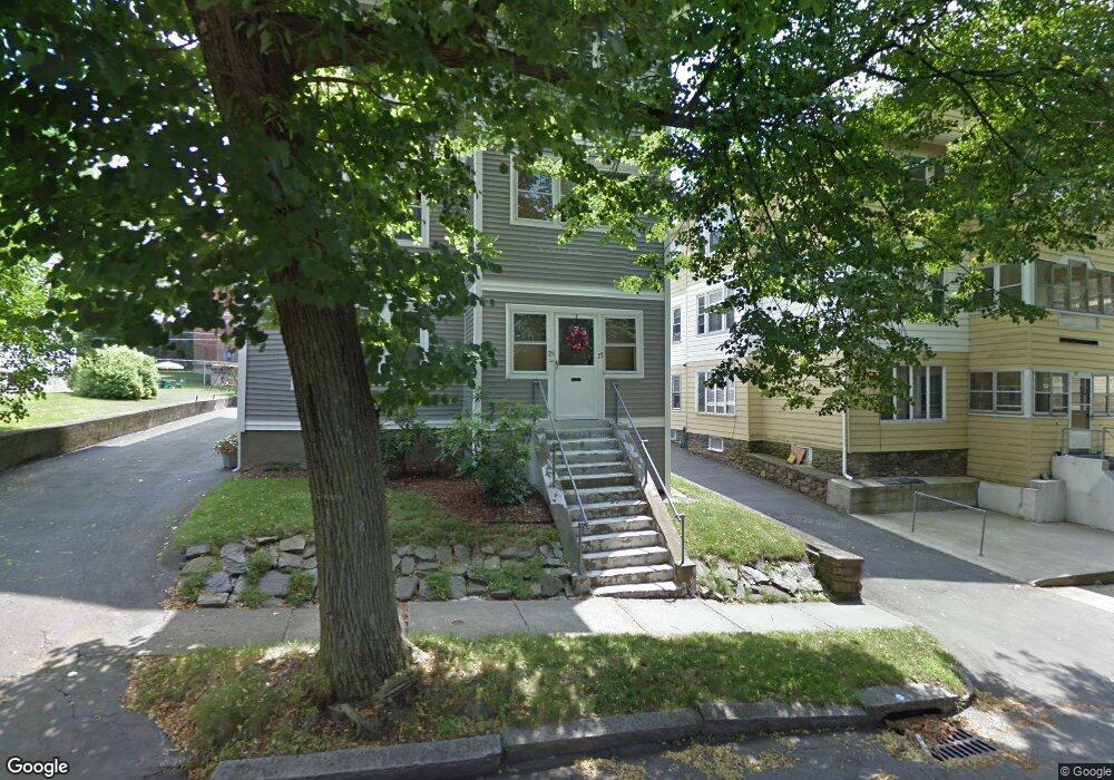 27 Bridgeport St unit 2, Worcester, MA 01604 - photo 1