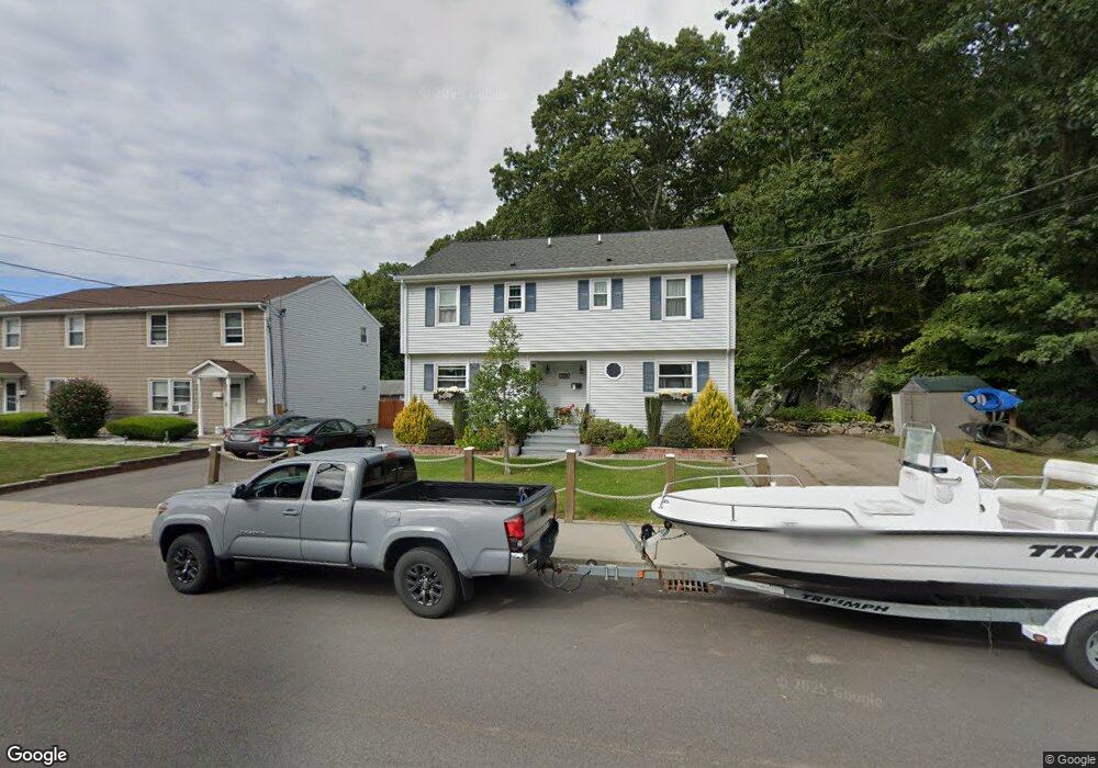 46 Narragansett Ave, Westerly, RI 02891 - photo 1