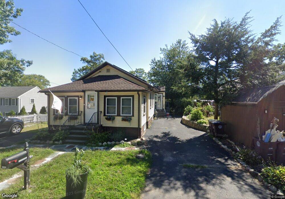 32 Paris St unit B, East Weymouth, MA 02189 - photo 1