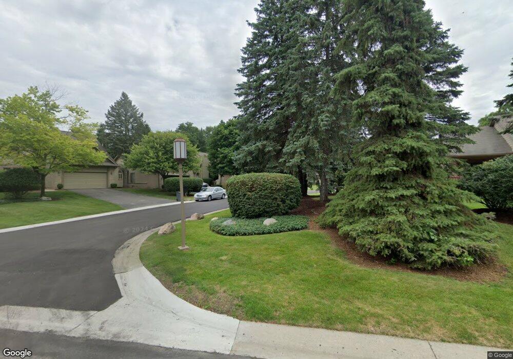 6870 Heron Point unit 4, West Bloomfield, MI 48323 - photo 1