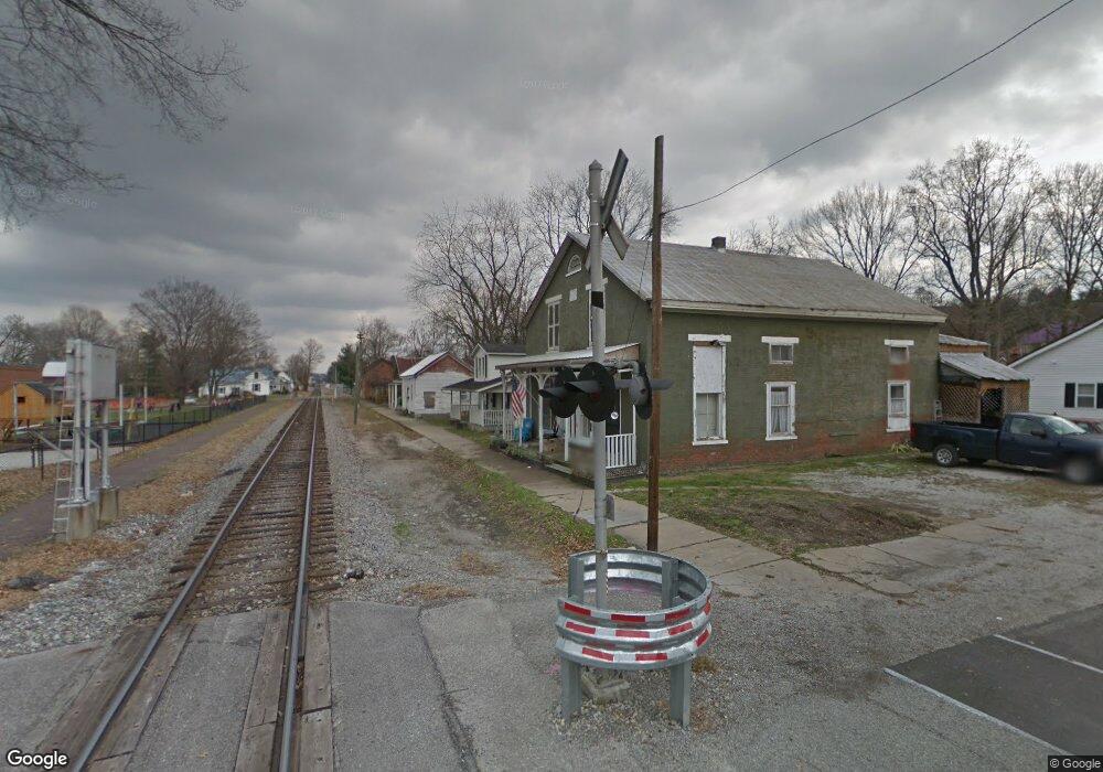 306 E 3rd St, Augusta, KY 41002 - photo 1