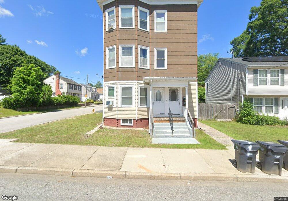 106 Columbia Ave, Pawtucket, RI 02860 - photo 1