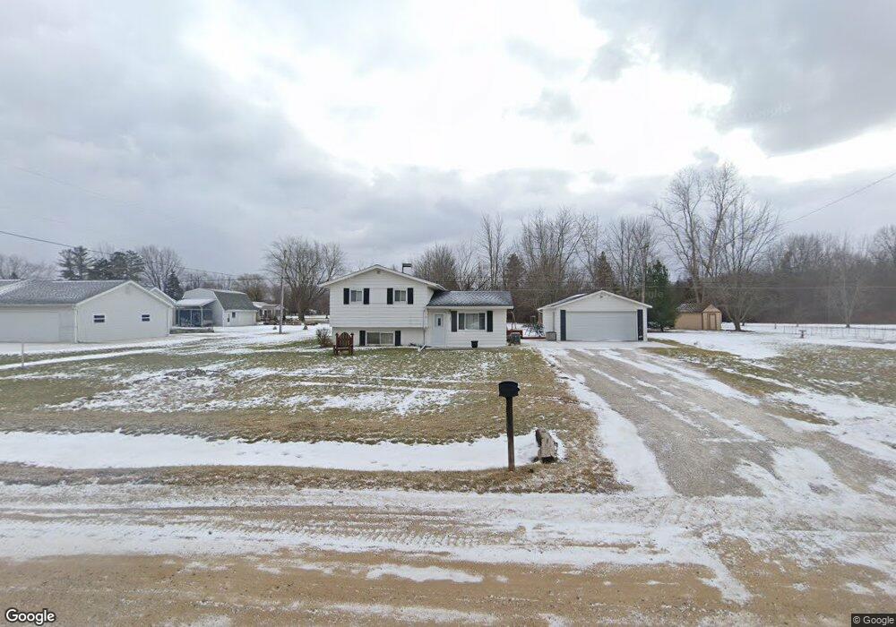 3077 W Maple Ave, Flint, MI 48507 - photo 1